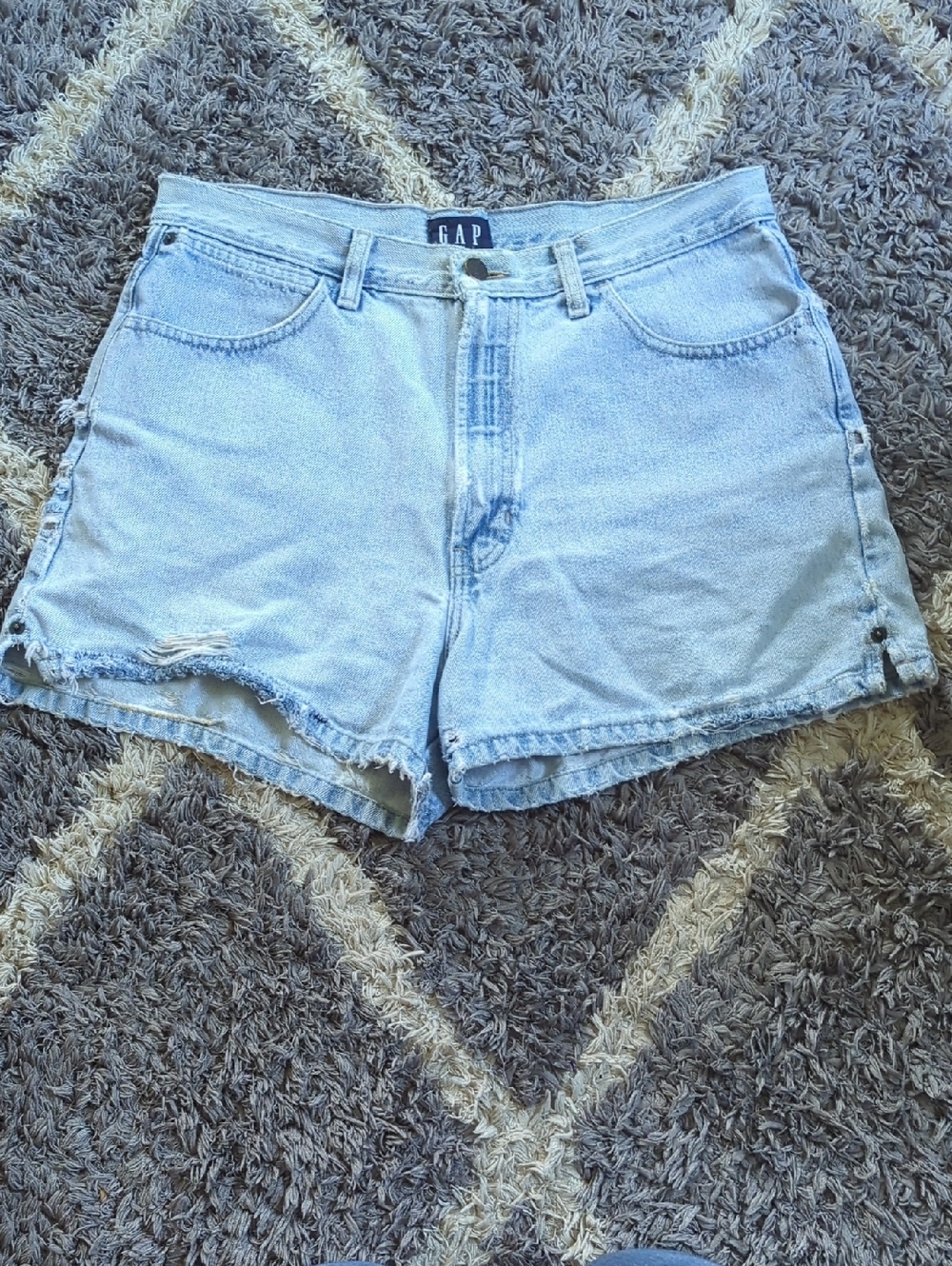 GAP Light Blue Denim Distressed High-Waist Women’s Shorts 30"